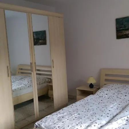 Apartament Pod Rozami マルボルク